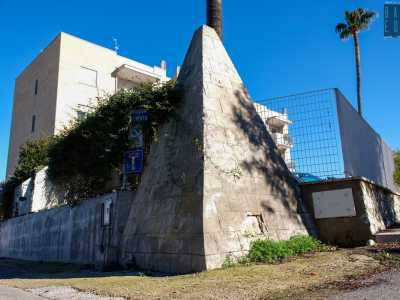La piramide di Torre a Mare